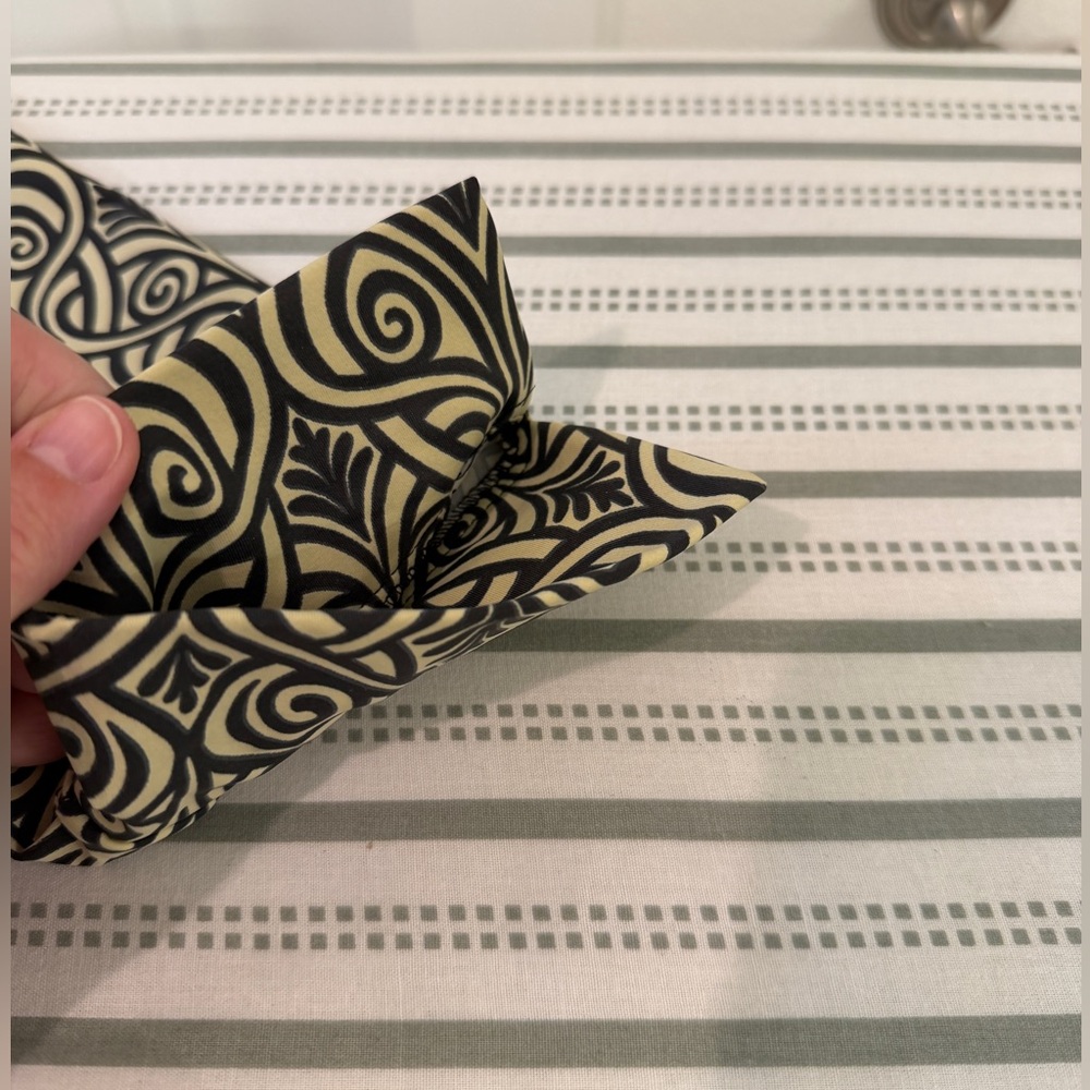 NWOT - Katherine Way - Black & Cream Swirl-Print Midi Dress. - Picture 7 of 9